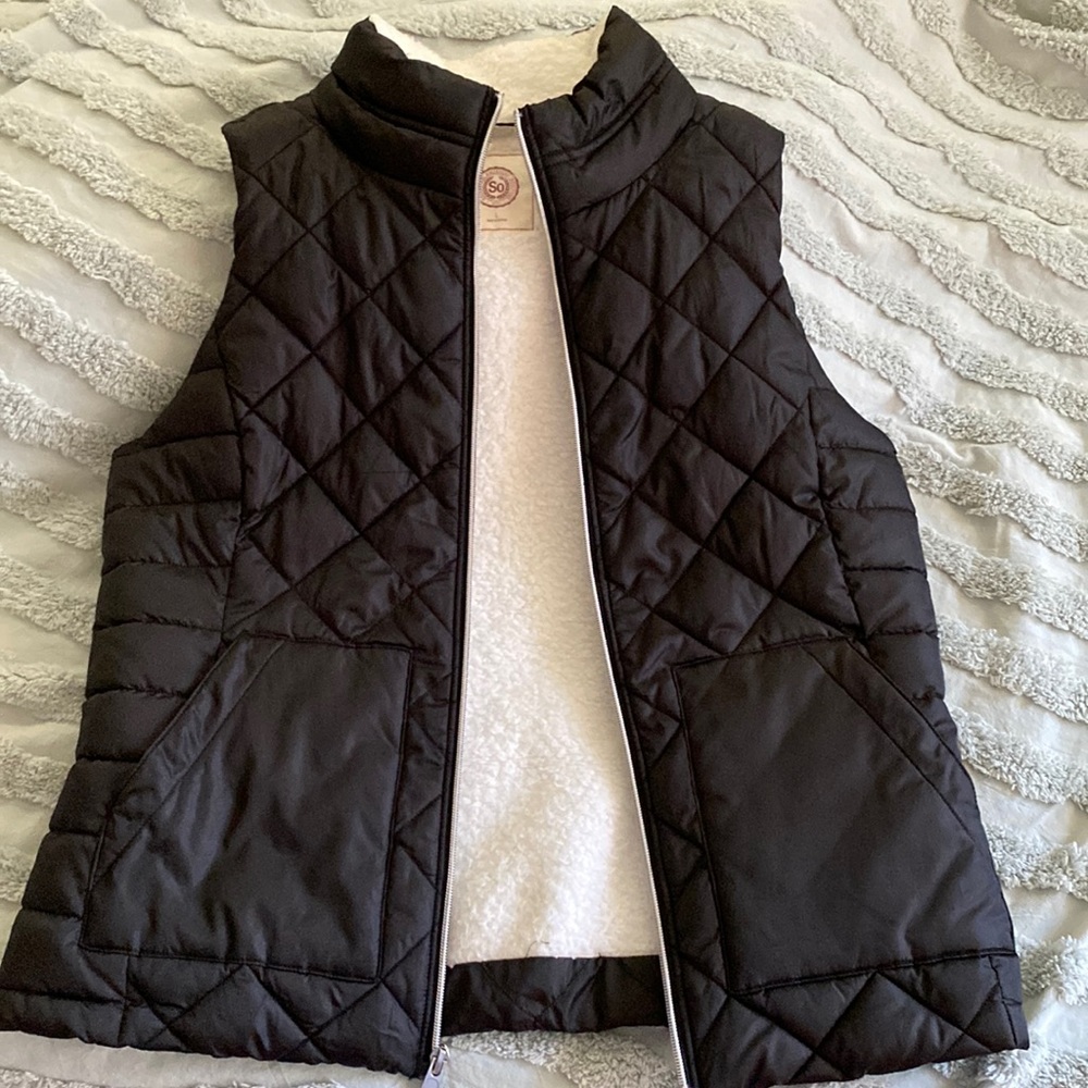 SO Sherpa lined puffer vest